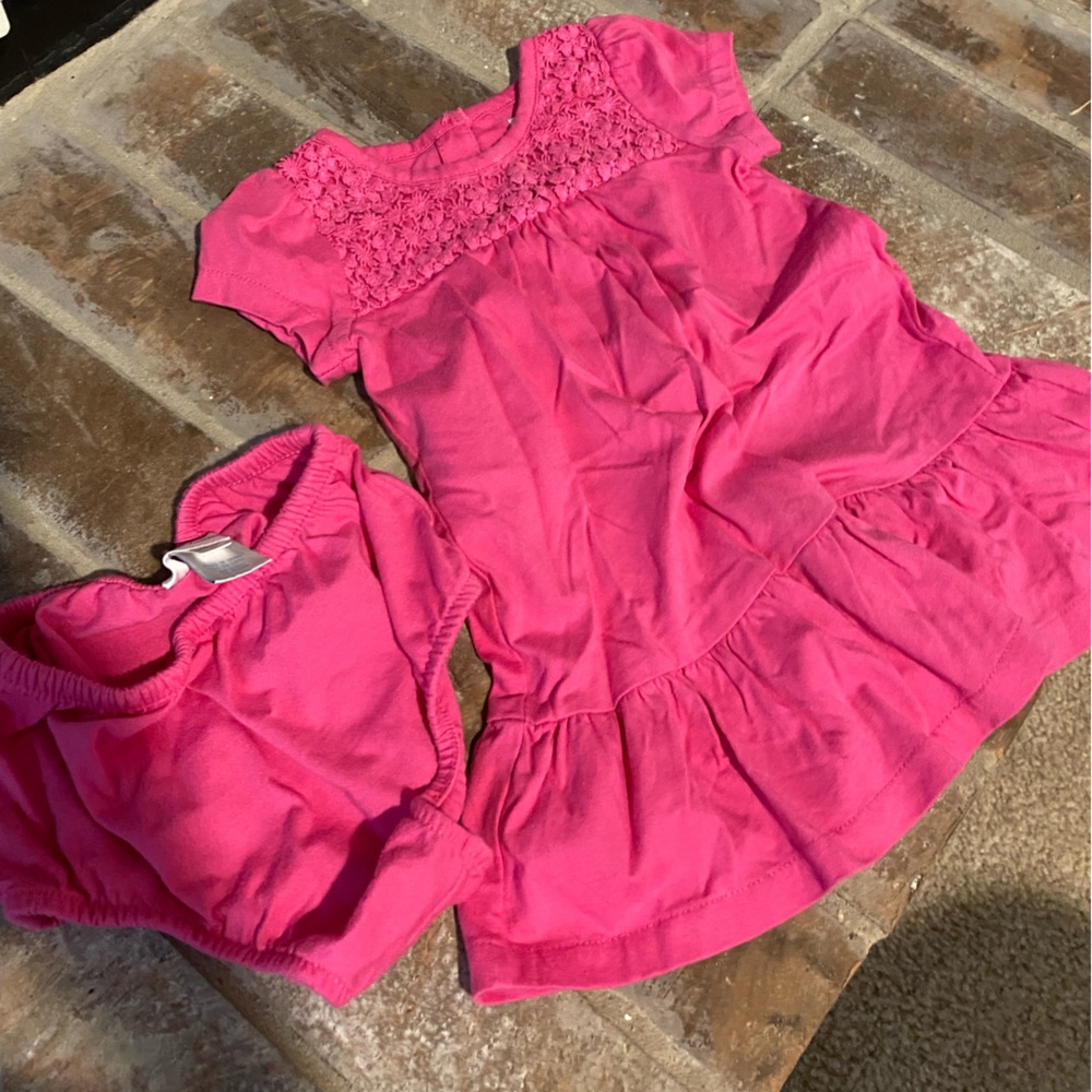 Ralph Lauren baby girl dress with bloomers, size 9 months